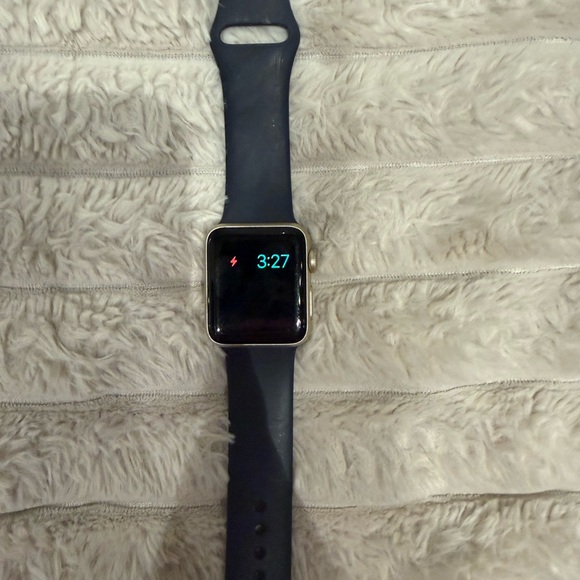 Apple Watch - Picture 4 of 4